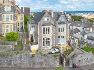 Photo 4- click for photo gallery